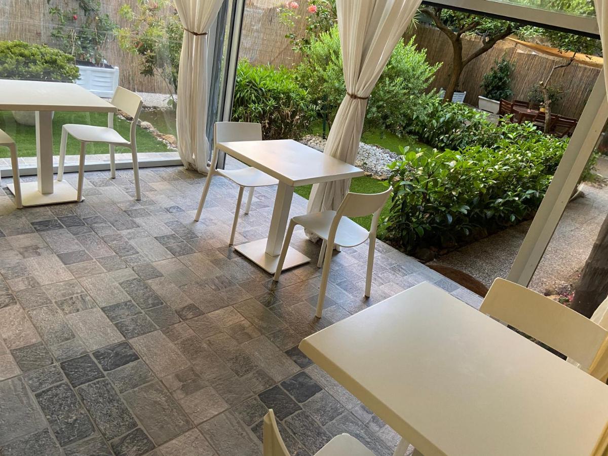 Paradise Inn Ліворно Екстер'єр фото